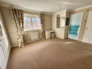 Master Bedroom- click for photo gallery
